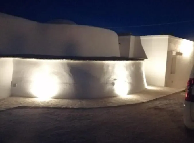 בית נופש Fiore Di Cappero אוסטוני